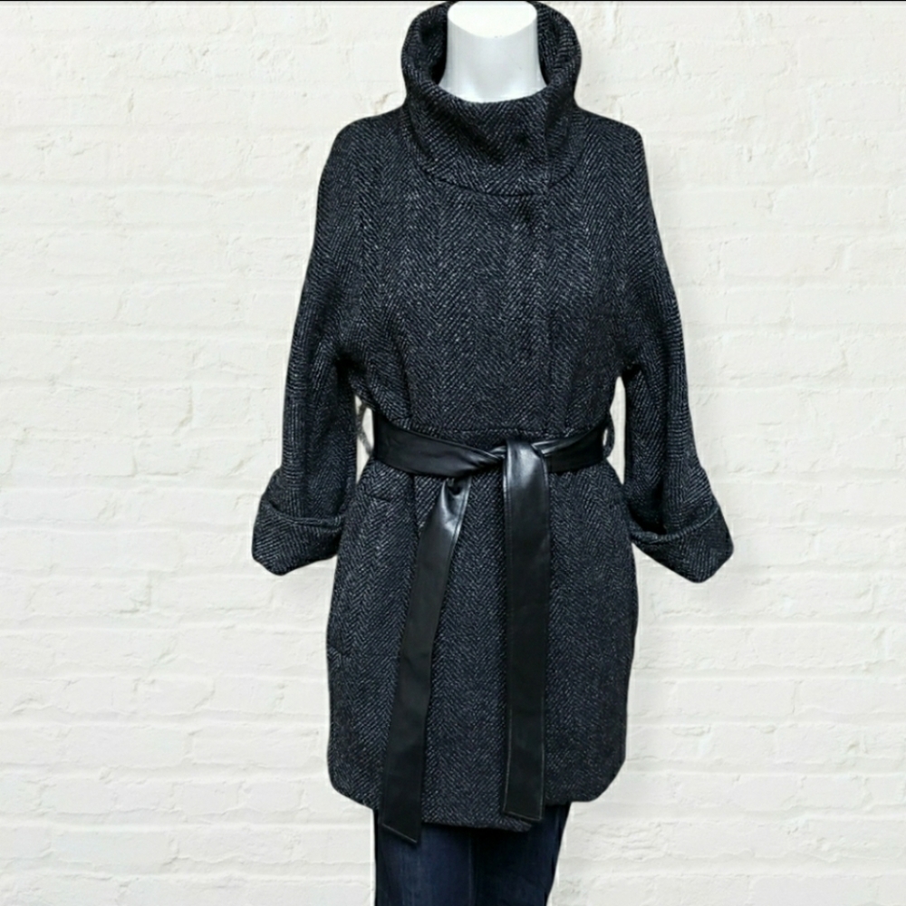 A.b Plus small black & silver peacoat w faux leather tie